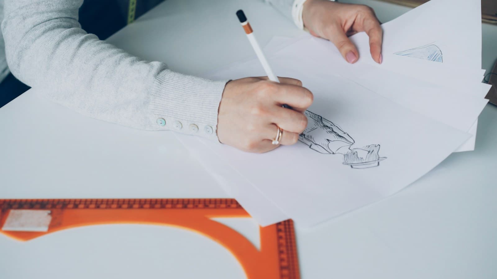 CREATIVE STUDIO CAPABILITIES